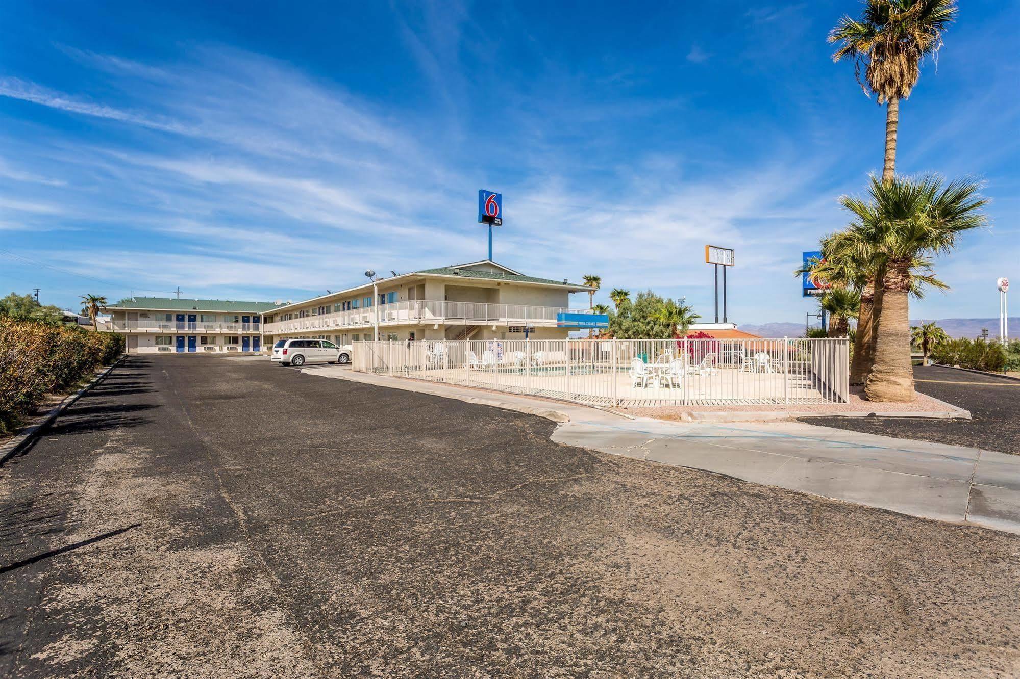 Motel 6-Needles, Ca Exteriör bild